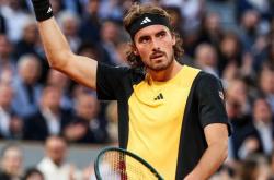 华体会APP-日本网球队绝地反击世界网球队，西西帕斯统治全场的简单介绍