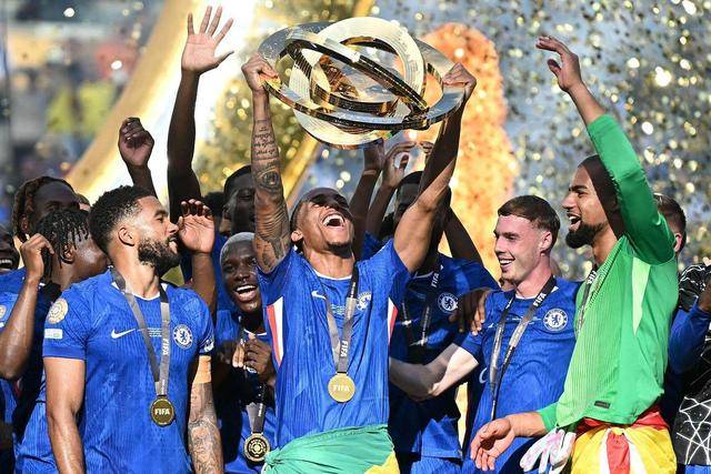 巴黎圣日耳曼谨慎行事,力争欧洲杯冠军 巴黎圣日耳曼谨慎行事,力争欧洲杯冠军