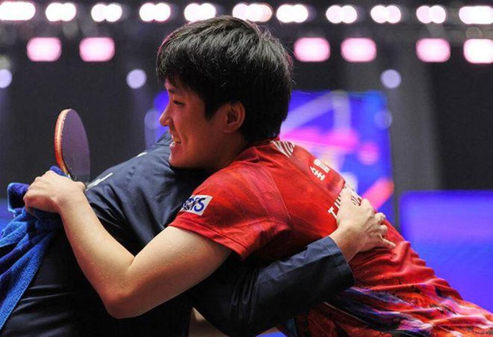 法国乒乓球队逆转中国乒乓球队,张本智和制霸全场 法国乒乓球队逆转中国乒乓球队,张本智和制霸全场