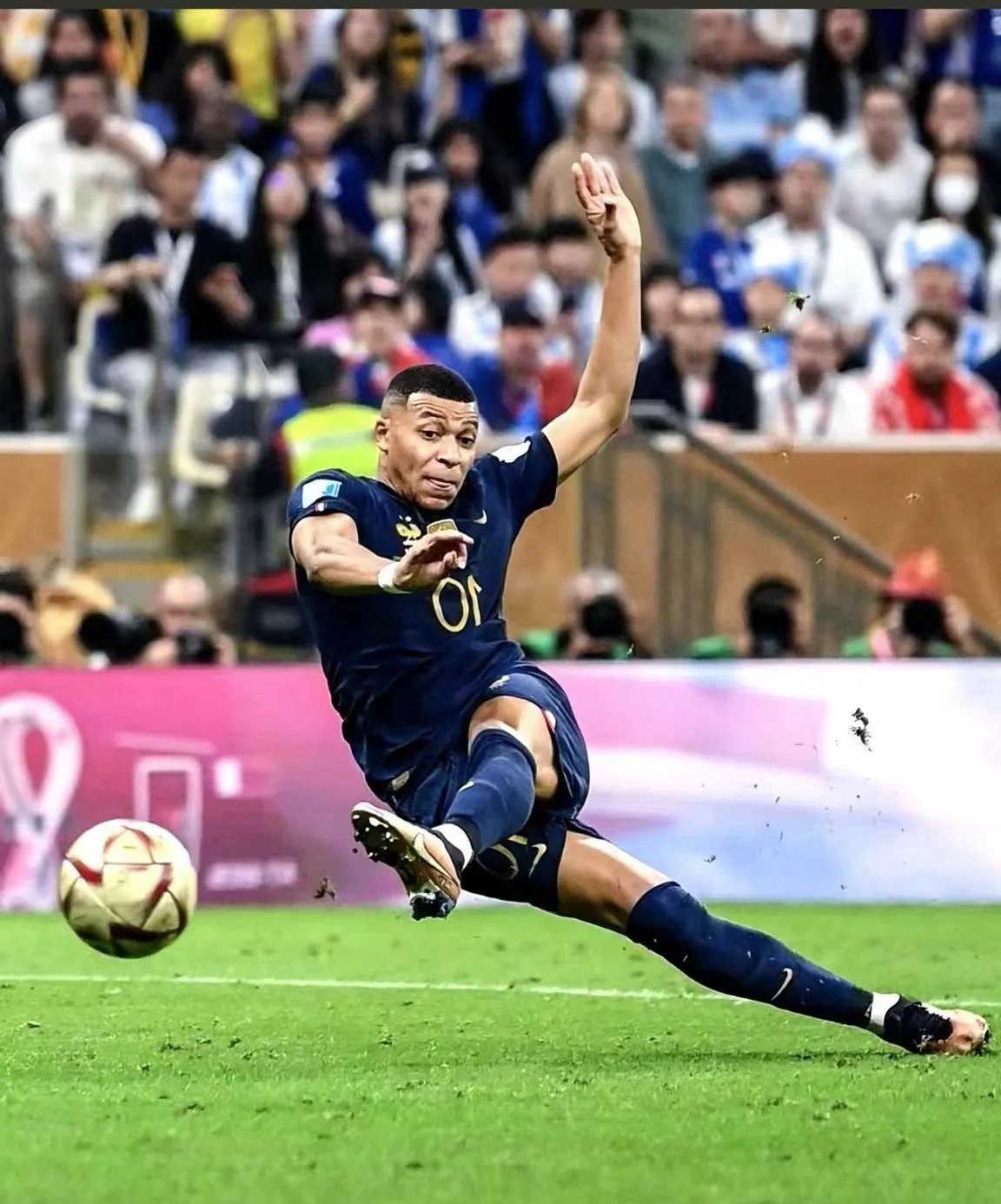 关于欧预赛战火升级,球队实力对决备受瞩目的信息 关于欧预赛战火升级,球队实力对决备受瞩目的信息