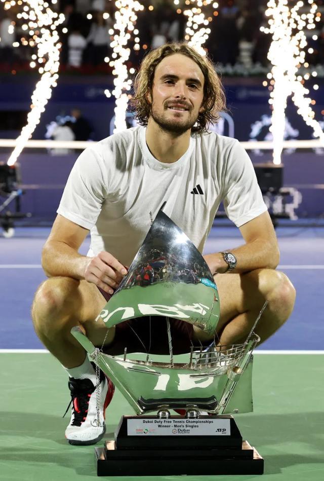 日本网球队绝地反击世界网球队，西西帕斯统治全场的简单介绍